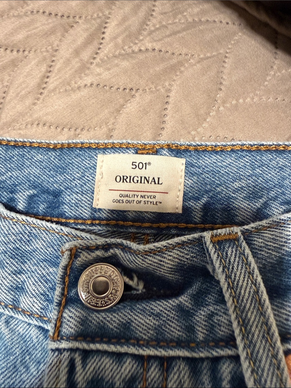 LEVIS 501 ORIGINAL DISTRESSED - Picture 3 of 6